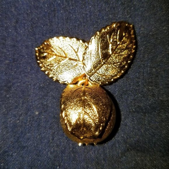 Apple Theme Jewelry Set - Picture 3 of 9